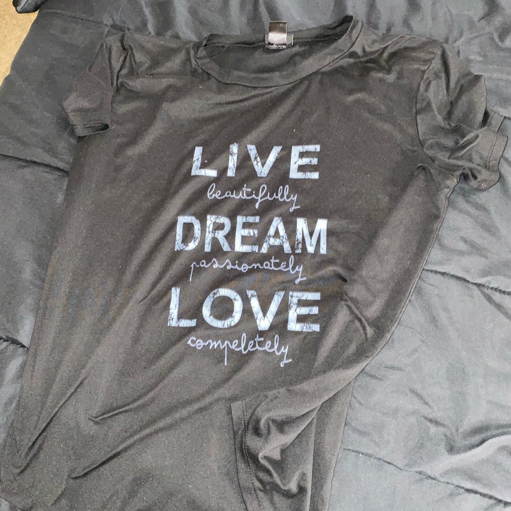 T shirt